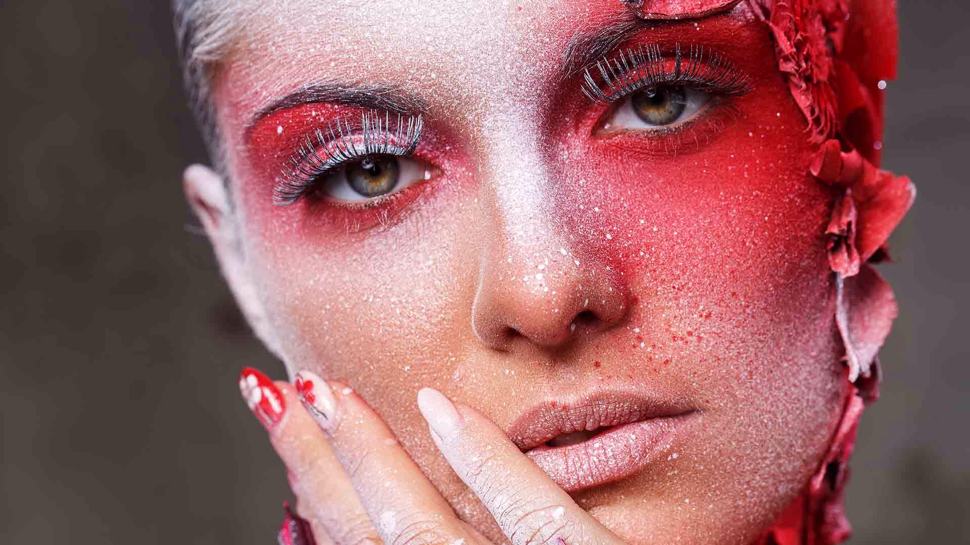 آموزش میکاپ فشن در آموزشگاه گاتامد